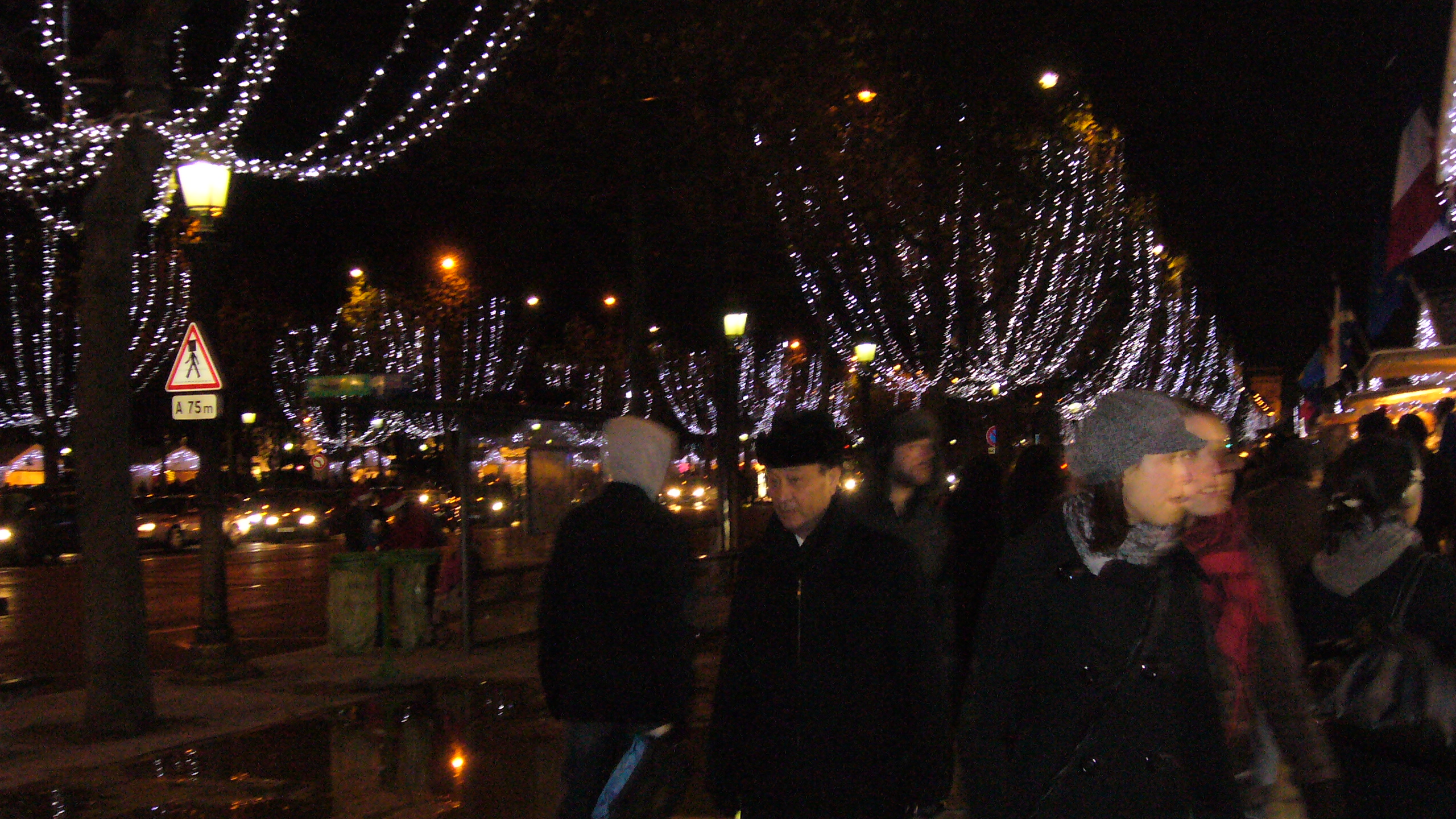 シャンゼリゼ通り　夜景編