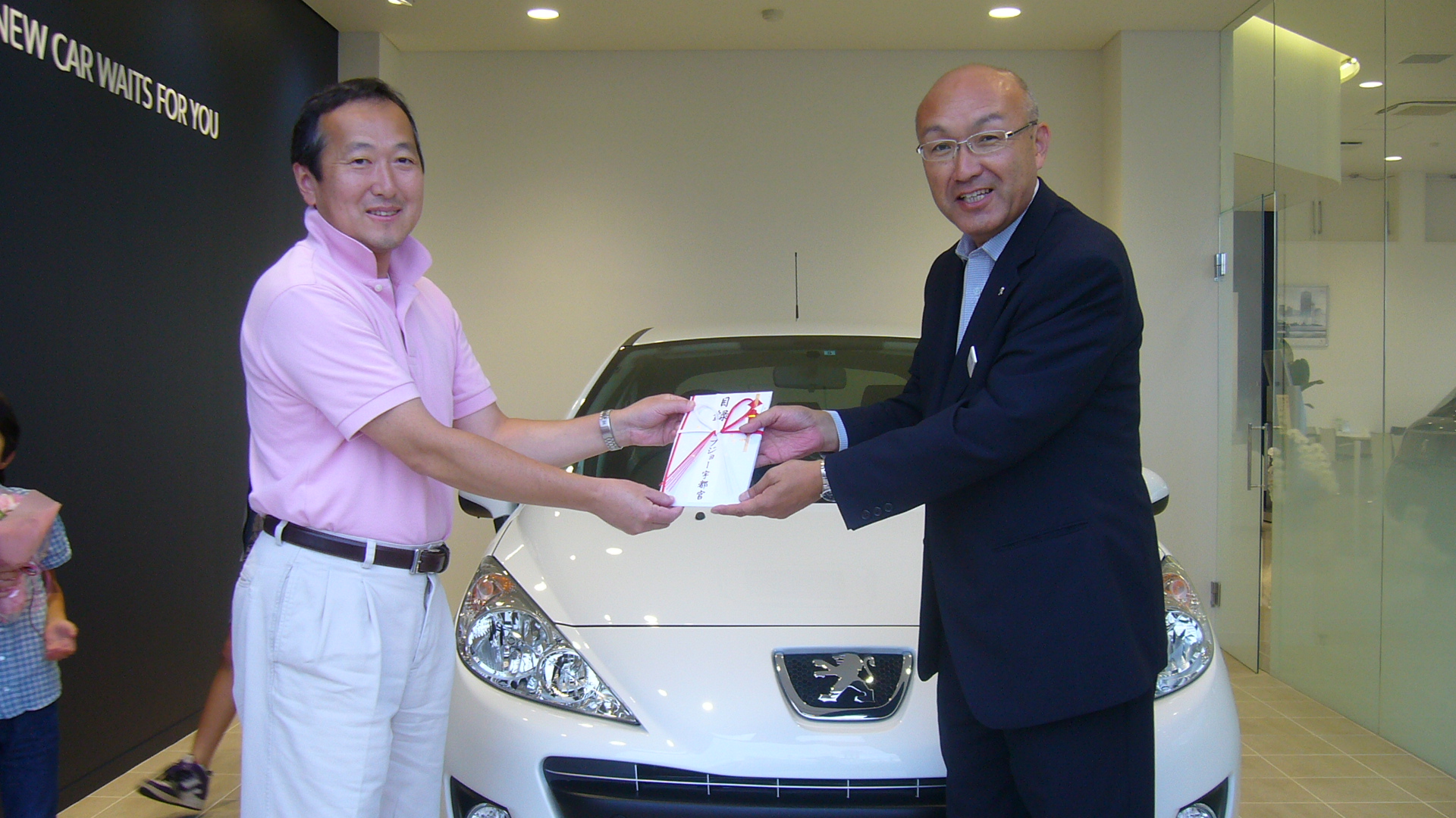 グランドオープン最初のご納車させて頂きました。