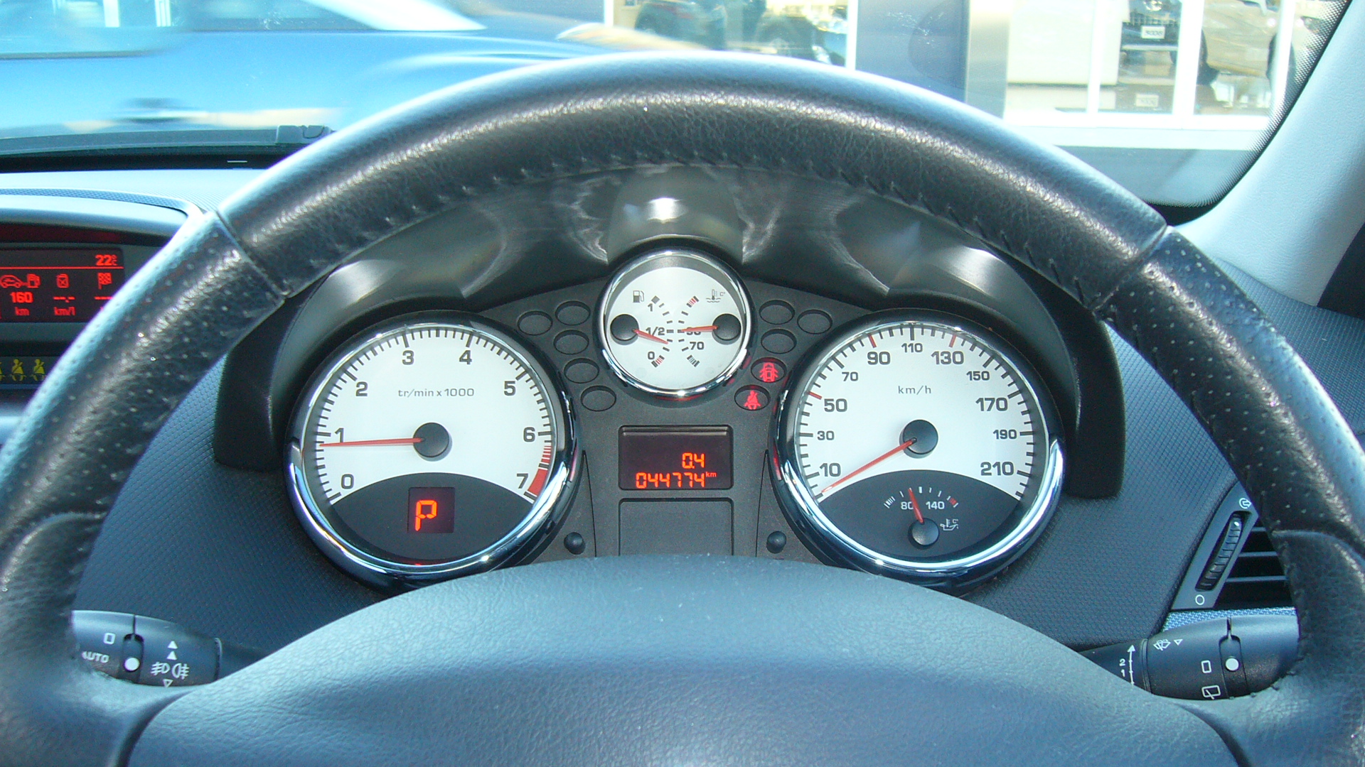 中古車情報【207Cielo】