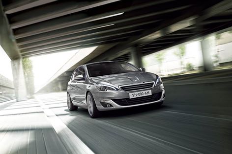 新型プジョー308 ご予約受付開始します。