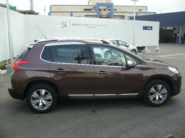 認定中古車
