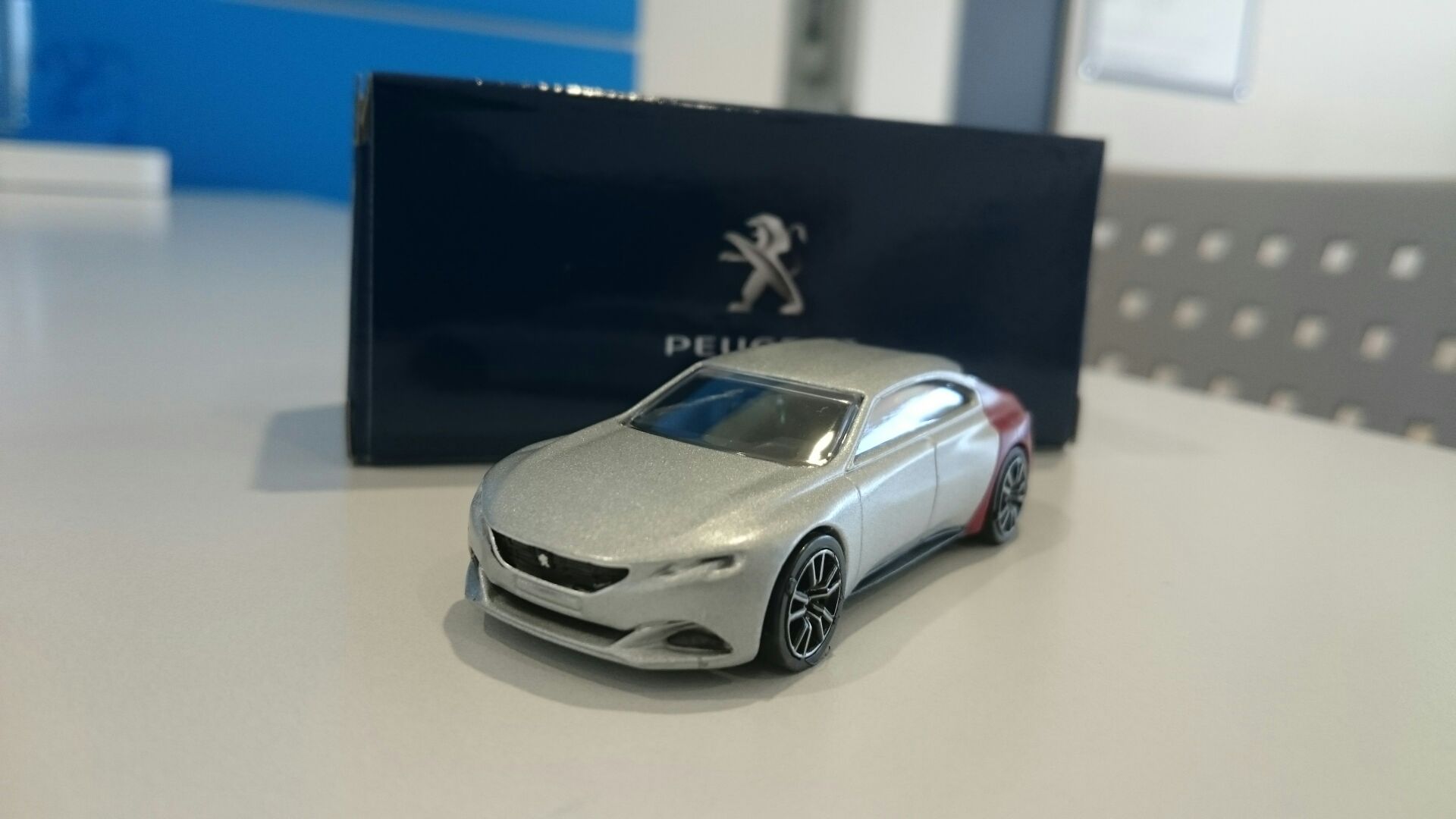 ミニカー入荷♪