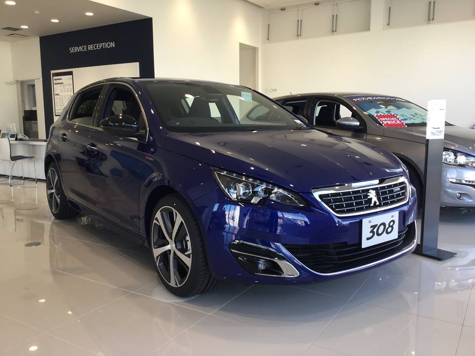 NEW PEUGEOT 308 GT Lineを展示しました。
