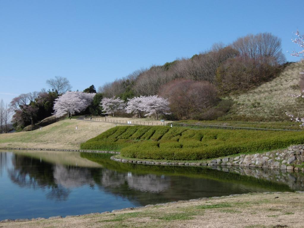 4月の定休日のご案内