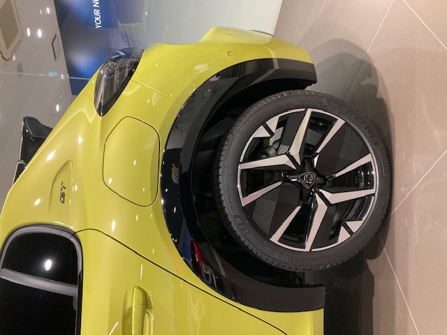 新型208✨